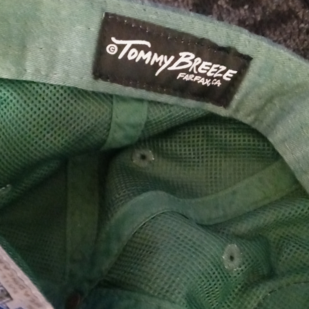 Hill top Tommy breeze Green Cap with Colorful Patch - Picture 7 of 9
